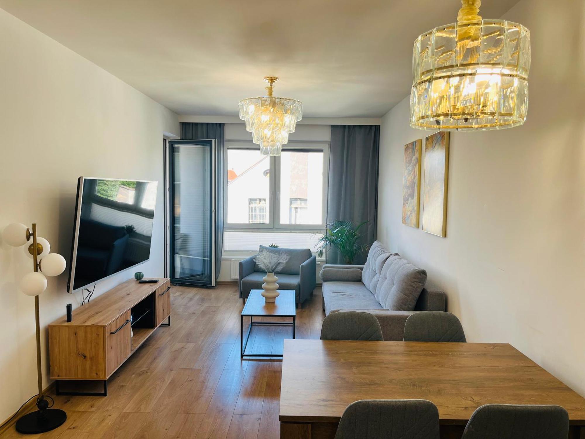Zlote Apartamenty 58 Legnica Exteriör bild